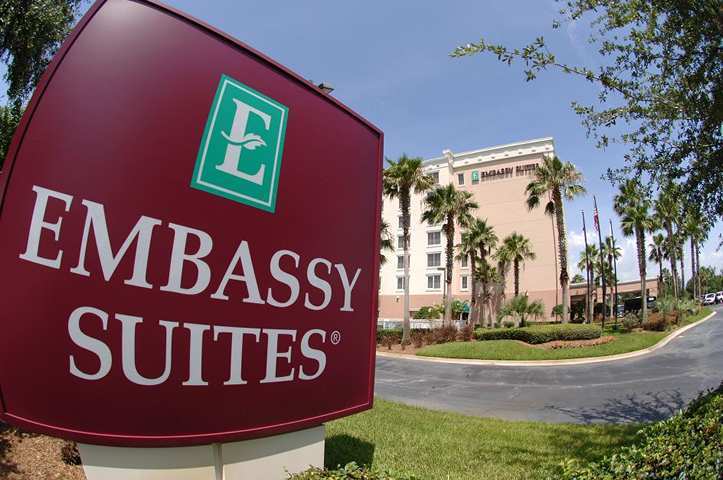 Embassy Suites Orlando - Airport Exterior photo